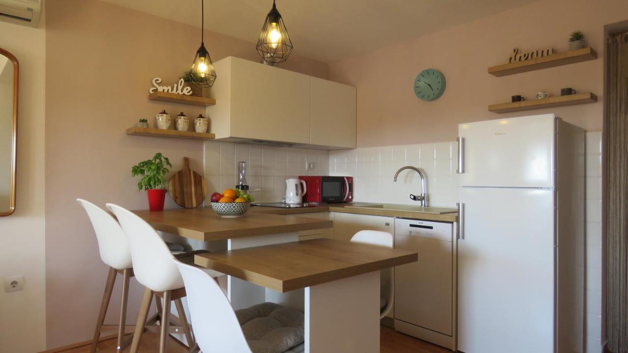 באניולה Outdoor Apartment Lina מראה חיצוני תמונה