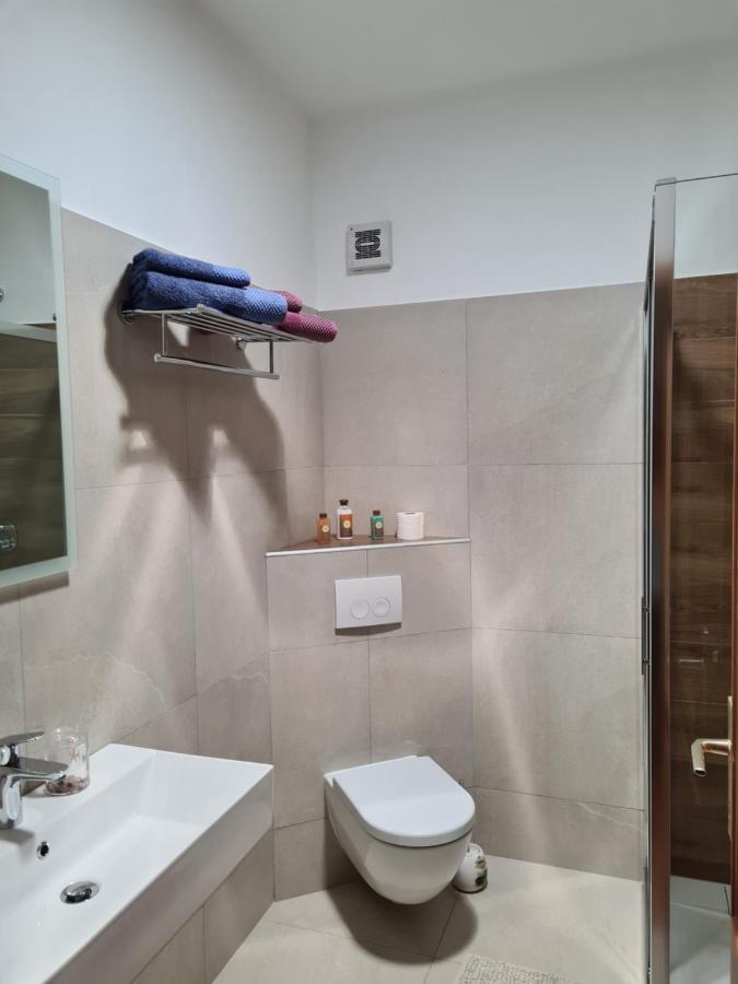 באניולה Outdoor Apartment Lina מראה חיצוני תמונה